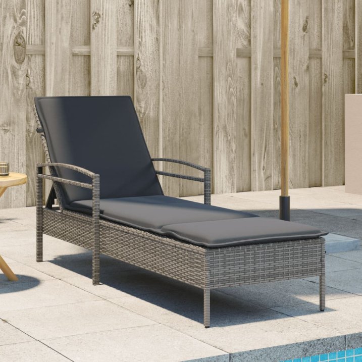 vidaXL Sonnenliege mit Auflage Schwarz 63x200x81 cm Poly Rattan
