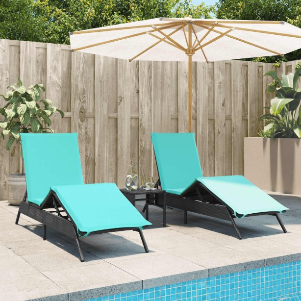 vidaXL Sonnenliegen 2 Stk. mit Tisch Grau Poly Rattan