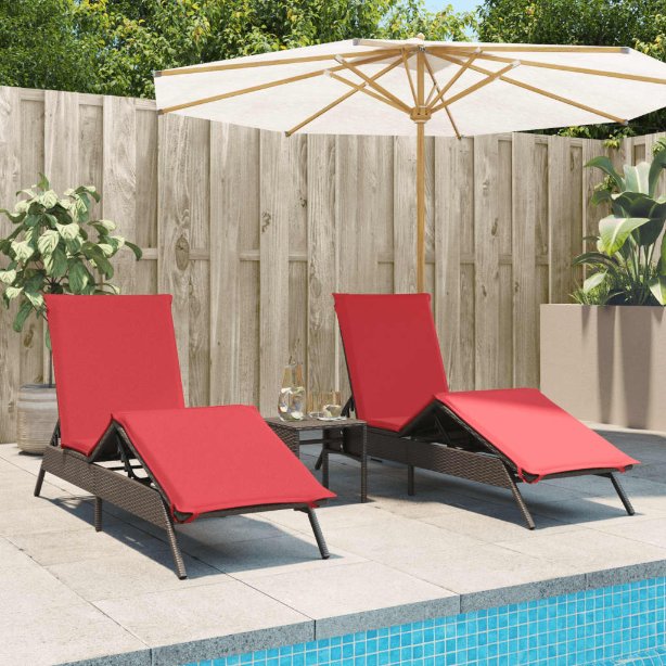 vidaXL Sonnenliegen 2 Stk. mit Tisch Grau Poly Rattan