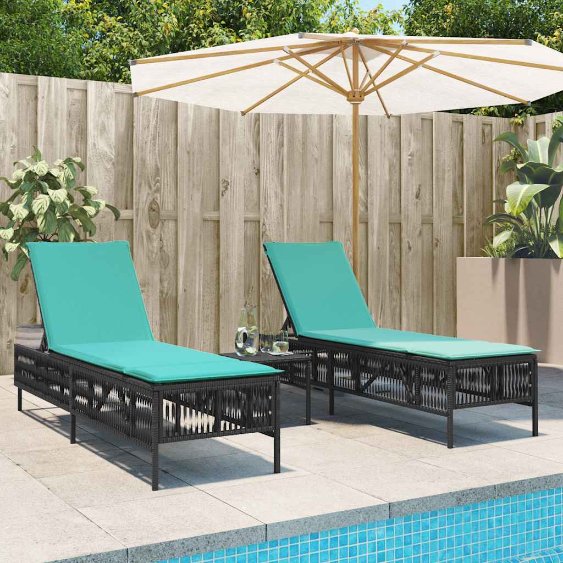 vidaXL Sonnenliegen 2 Stk. mit Tisch Grau Poly Rattan